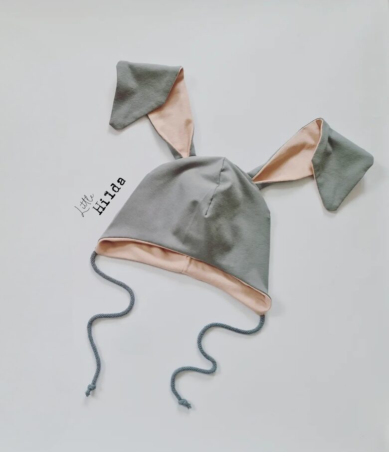 Baby hat with bunny ears - solid color