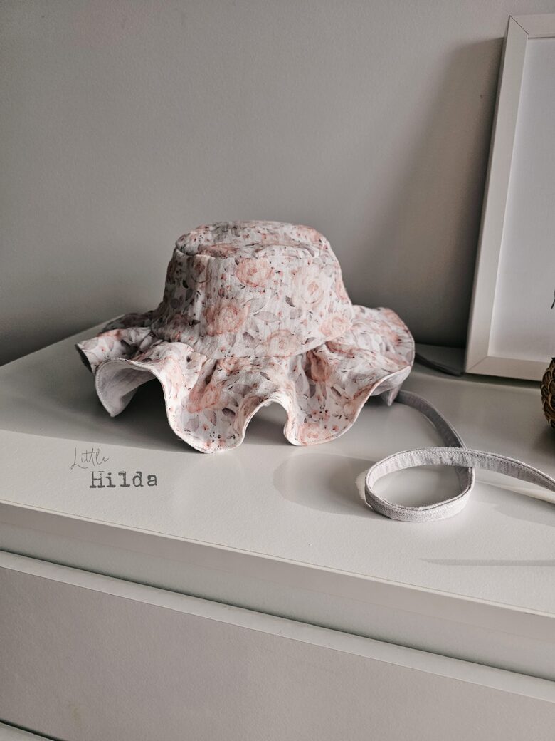 Muslin headband - peonies
