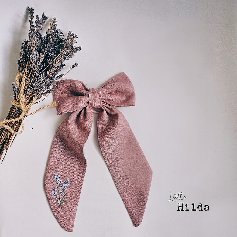 Lielā sailor bante - zilie ziediņi